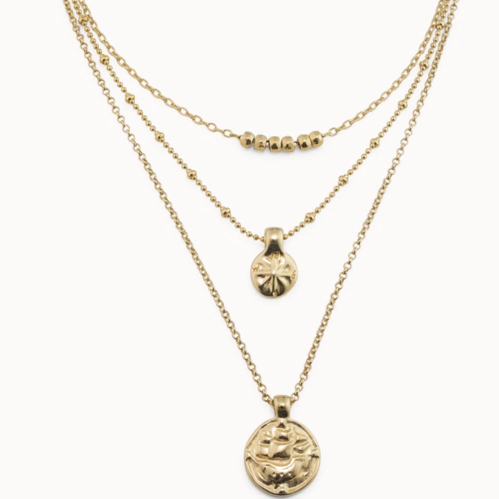 UNO de 50 LAS AMÉRICAS Triple Chain Necklace